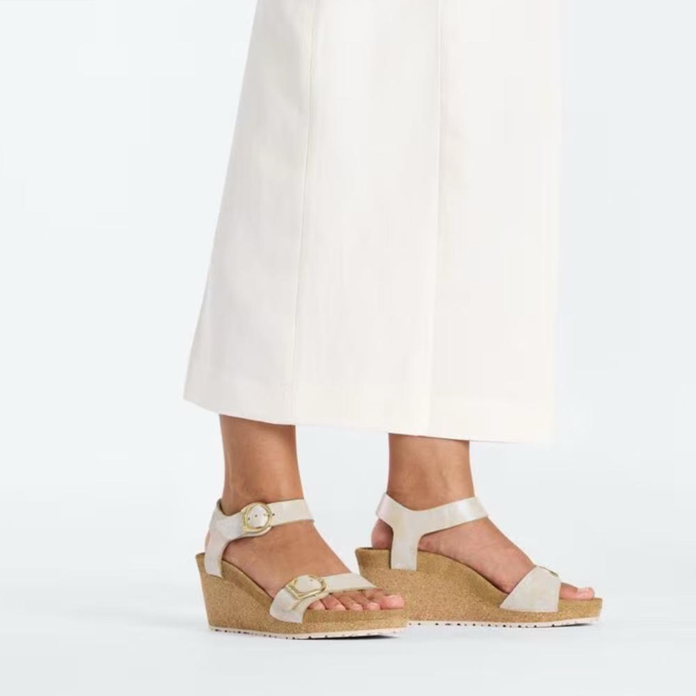 Birkenstock Cream Tan Wedge Sandals with Cork Heel 38 / 7